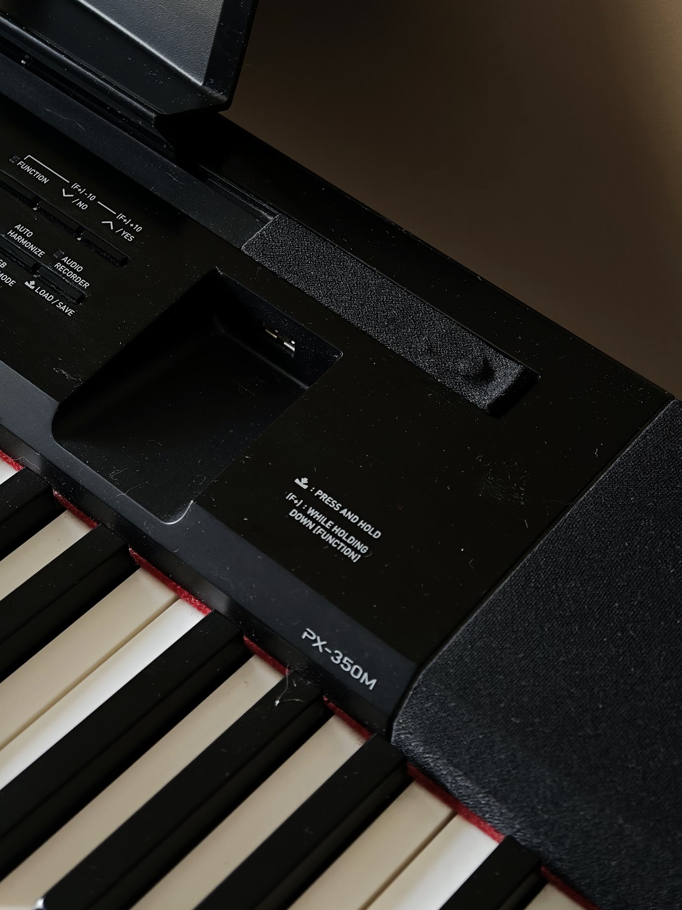 Цифровое пианино Casio Privia PX-350 10