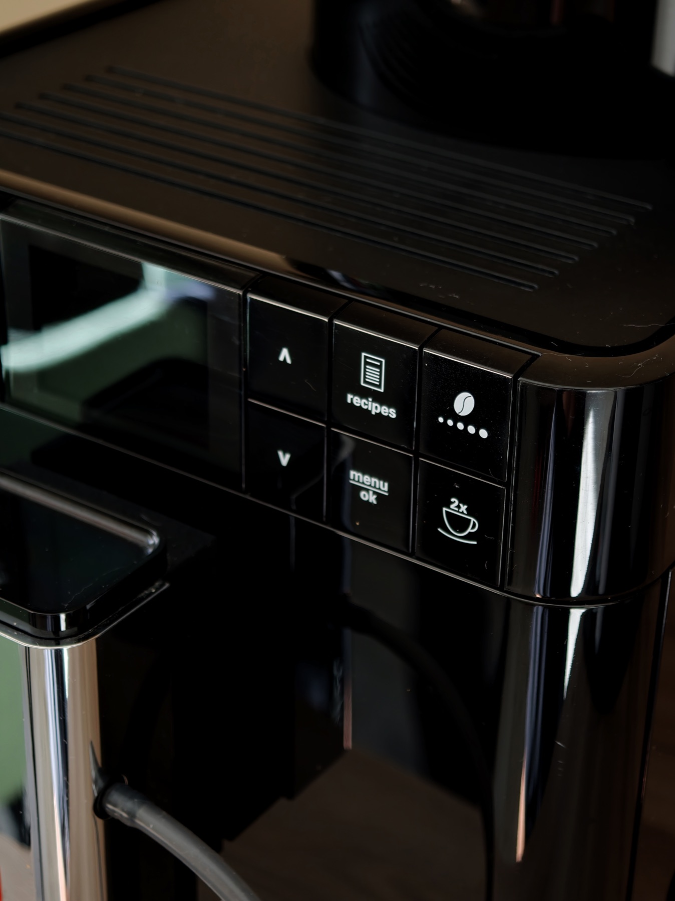 Автоматическая кофемашина Melitta Caffeo Passione OT F53/1-102 (чёрная) 2