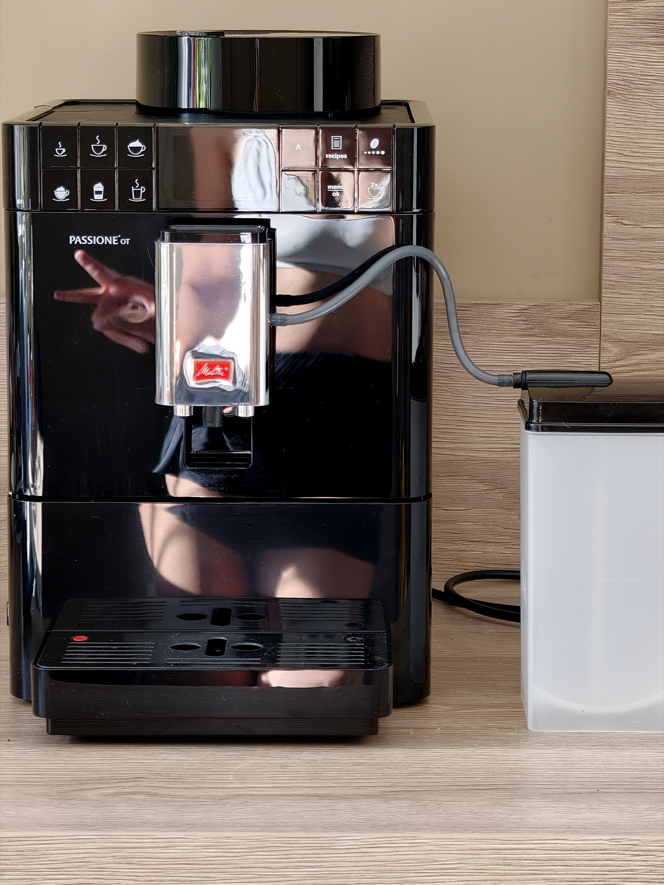 Автоматическая кофемашина Melitta Caffeo Passione OT F53/1-102 (чёрная) 12